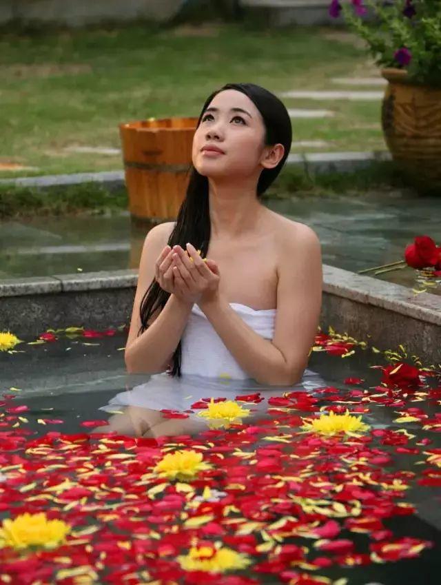 【特時特價】199元丨咸水礦溫泉度假山莊，尊享私家湯泉