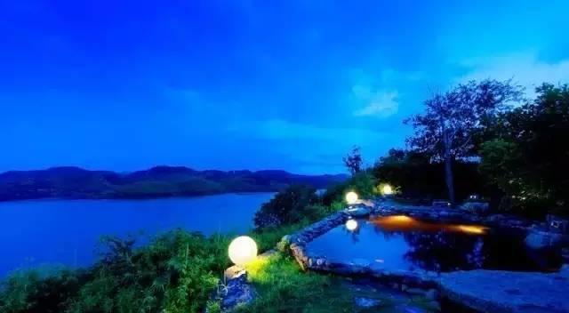 寶晶宮天鵝湖度假酒店，開啟曼妙約泡體驗，感受茶香四溢的真溫泉