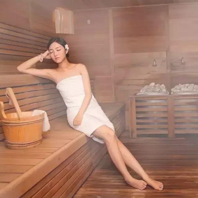 中山泉眼溫泉度假酒店￥498入住泉眼溫泉望景客房！雙人無限次養生溫泉+雙早+雙晚+雙人宵夜等~溫泉旺季，來一場暖暖之約！